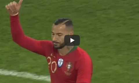 Ricardo Quaresma chơi rất hay trước Ai Cập