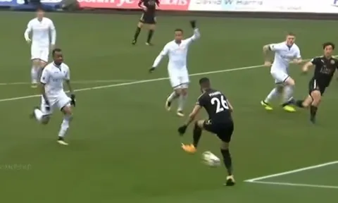 Riyad Mahrez, ngôi sao cô đơn tại Leicester City