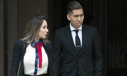 Firmino hối hận vì lái xe trong tình trạng say rượu