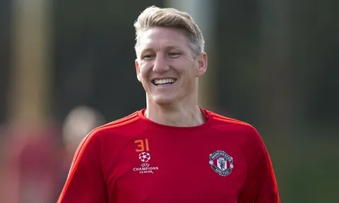 Rời Man United, Schweinsteiger nương nhờ CLB hạng hai Tây Ban Nha