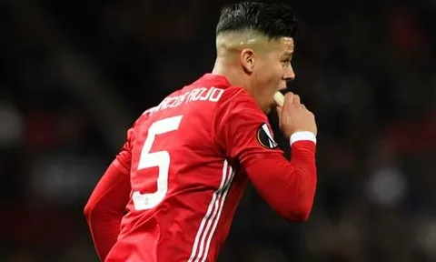 Rojo, Ibrahimovic & 5 cầu thủ ‘ăn mảnh’ trên sân
