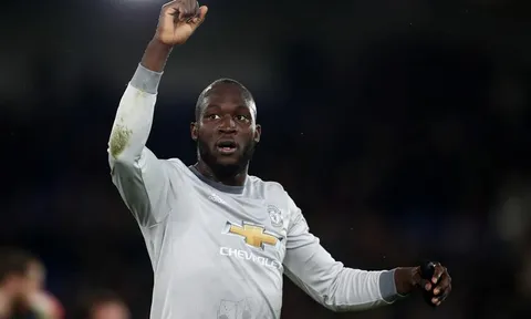 Lukaku, làm gì mà không yêu!