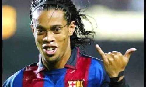 Ronaldinho và 10 màn ra mắt vĩ đại nhất