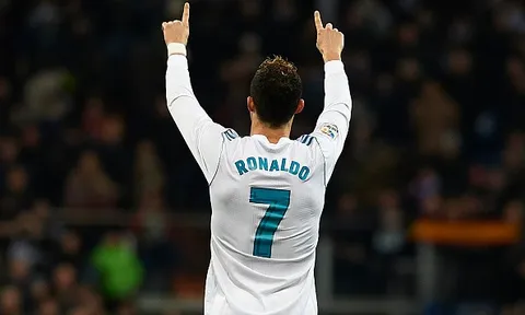 Hat-trick của Ronaldo khiến PSG khó ngủ yên