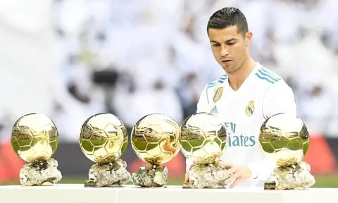 Ronaldo tuyên bố chiến đấu vì Quả bóng vàng