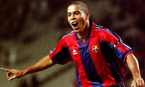 Ronaldo, Vieri và những bản hợp đồng đắt giá nhất Serie A thập niên 90