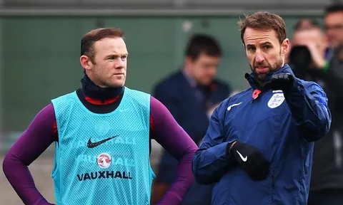 Rooney nhận hung tin từ tuyển Anh