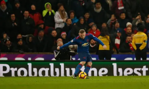 Rooney vừa phá kỷ lục, lập tức xuất hiện mức lương 1 triệu bảng/tuần