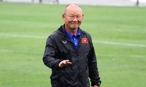 HLV Park Hang-seo: Xứng danh 'Guus Hiddink của bóng đá Việt'