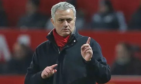 SA THẢI Mourinho gấp, Man Utd thế nào cũng trở lại vị trí thứ 6