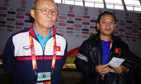 Chiến công thầm lặng của thầy giáo tiếng Hàn