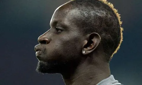Sakho chính thức rời Liverpool, nhưng vẫn ở lại Ngoại hạng Anh