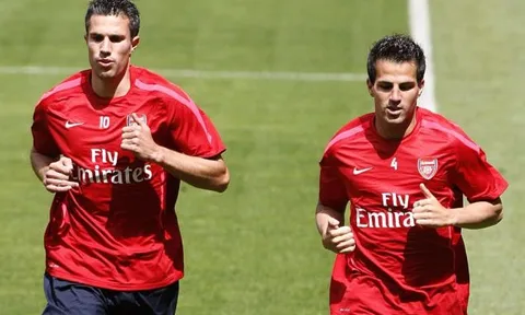 Sanchez, Fabregas & những cuộc tháo chạy nổi tiếng lịch sử Arsenal