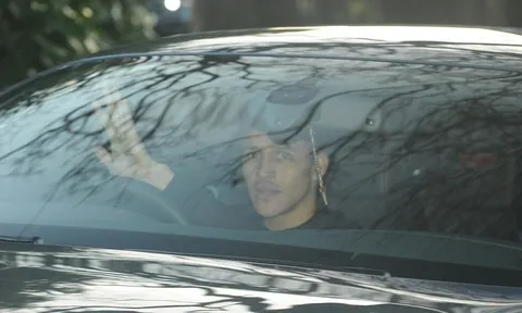 Sanchez tìm nhà ở Manchester: Có đàn piano, sân chơi hoàn hảo cho 'bạn đồng hành'