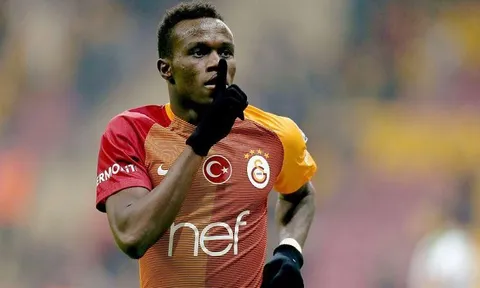 Sao Galatasaray công khai muốn đến MU