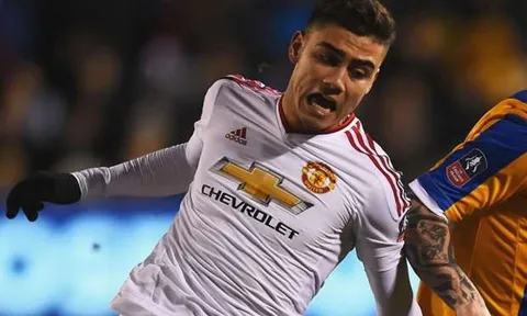 Sao trẻ Brazil bắn tín hiệu đến Man Utd