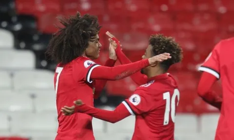 Sao trẻ M.U, Tahith Chong chơi tuyệt hay vs U23 Tottenham