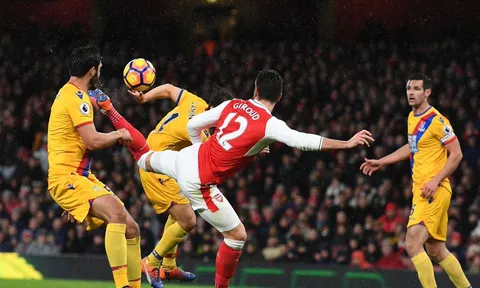 Sao trẻ tán dương siêu phẩm của Giroud