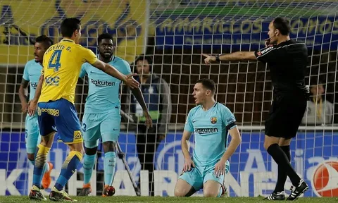 Sau 2 năm Barca mới phải chịu phạt đền