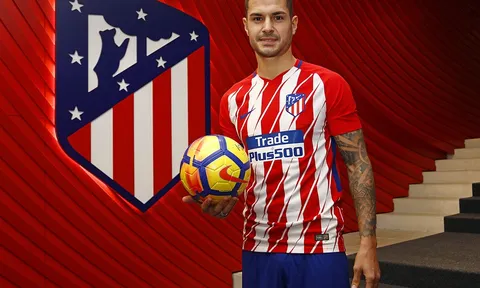 Sau Costa, Atletico công bố 'tân binh' thứ hai