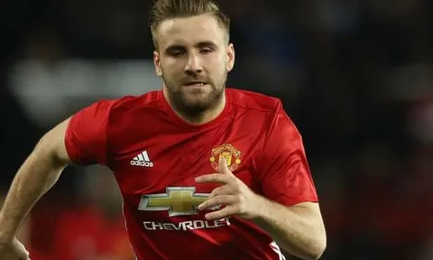 Sau cùng, Mourinho cũng 'sủng ái' Luke Shaw