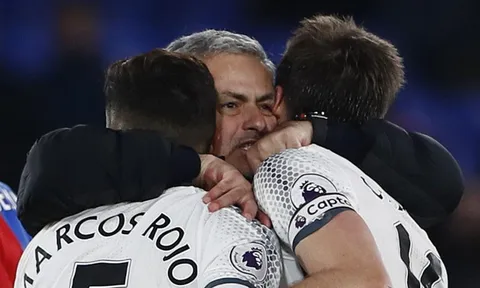 Sau Sanchez, ưu tiên tiếp theo của Mourinho là vị trí nào?