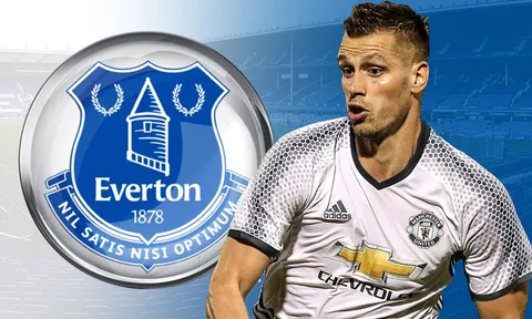 Schneiderlin kiểm tra y tế, chính thức chuyển sang Everton