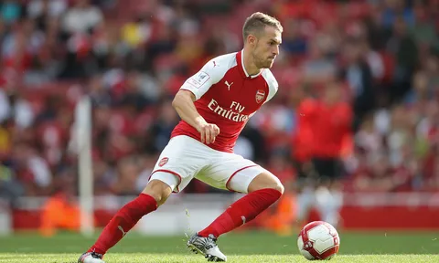 Juventus nghênh chiến MU trong cuộc đua giành Ramsey