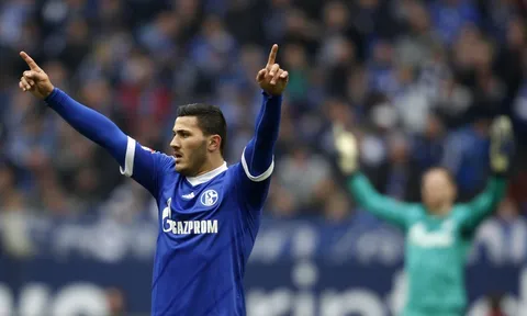 Sead Kolasinac: Tài năng khiến Liverpool ôm mộng chiêu mộ