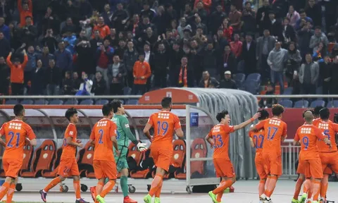 Shandong Luneng 2:1 Guangzhou Evergrande (Vòng 2 CSL)