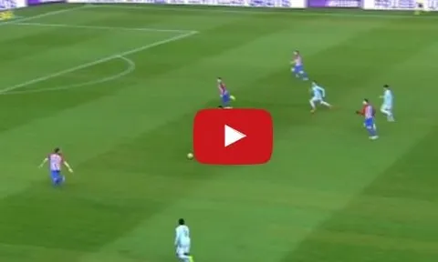 Siêu phẩm xe đạp chổng ngược của Fernando Torres vs Celta Vigo