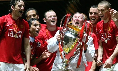 Sir Alex hé lộ điều hối tiếc duy nhất ở chung kết cúp châu Âu 2008