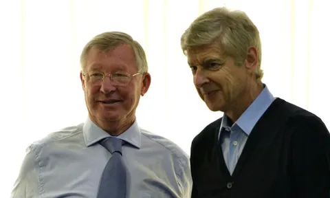 Sir Alex nói gì khi bị Wenger phá vỡ kỉ lục?