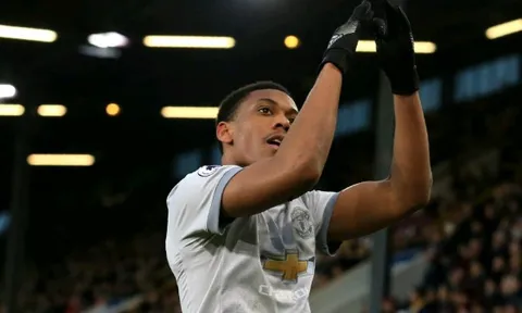 Smalling TIẾT LỘ chỉ thị quan trọng của Mourinho cho Martial