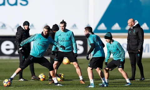 Sợ Villarreal, Real Madrid lo lao đầu vào tập luyện