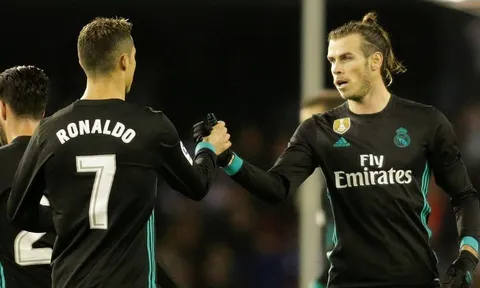 So với Barcelona, Real Madrid giờ nhìn đâu cũng thấy yếu