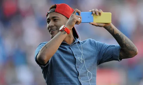 Sốc: Chelsea mua Neymar, giá gấp đôi Pogba