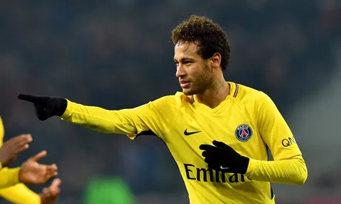 Sốc với mức lương của Neymar ở Ligue 1