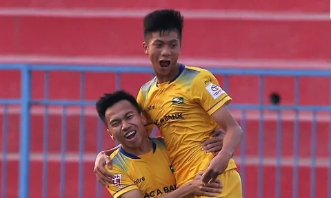 Sông Lam Nghệ An 2-0 Johor Darul Ta'zim (Bảng H AFC Cup 2018)