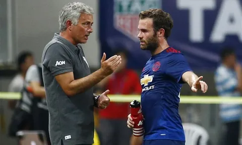 Quan hệ “dị thường” của Mourinho với “Trequartista” khiến M.U phải trả giá