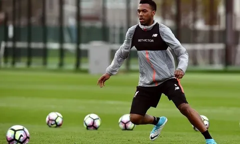 Sturridge bình phục chấn thương, Klopp vẫn dè chừng