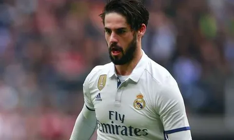 Suarez & Iniesta công khai 'mồi chài' Isco