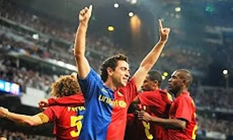 Sướng mắt với những pha chuyền bóng siêu hạng của Xavi