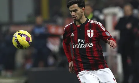 Suso hồi sinh trong màu áo AC Milan