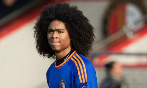 Tahith Chong, Angel Gomes và những 'ngọc thô' hứa hẹn của Man Utd