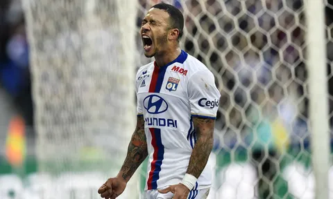 Tái hiện siêu phẩm tựa Beckham, Memphis Depay nói gì?