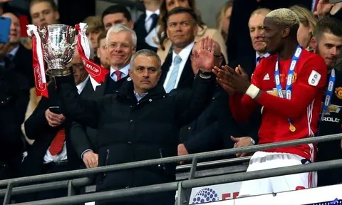 Tại M.U, Mourinho không còn là 'kẻ kiêu ngạo'