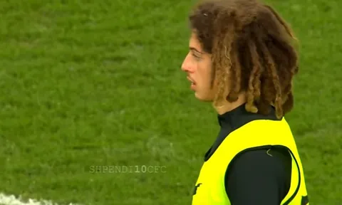 Tài năng trẻ Ethan Ampadu của Chelsea đã chơi thế nào trước Norwich