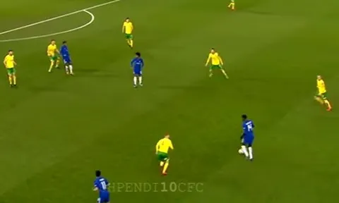 Tài năng trẻ Robert Kenedy của Chelsea đã chơi thế nào trước Norwich
