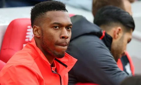 Tạm biệt đồng đội, Sturridge một mình lặng lẽ trở lại Anh